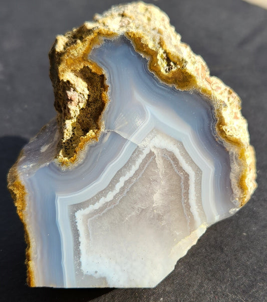 Polished Face Blue Agate with Fortifications and Crystal Pocket